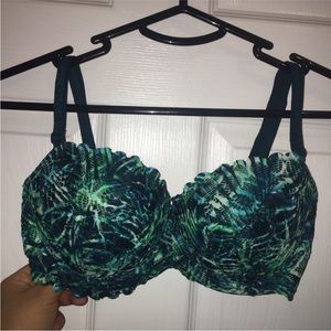 Victoria’s Secret PINK Lace printed Date bra